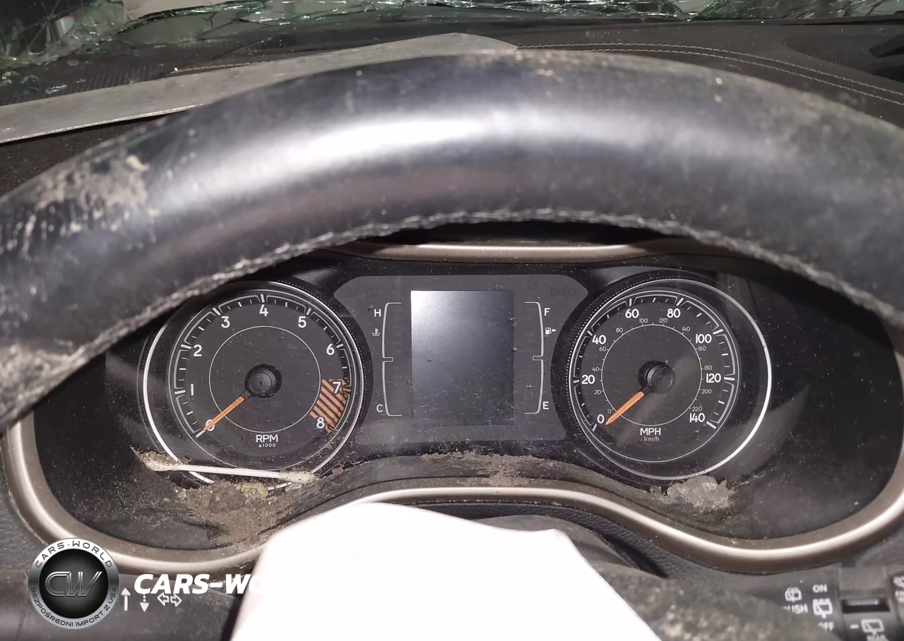 2015 Jeep Cherokee Latitude VIN:1C4PJMCSOFW739441 - 7