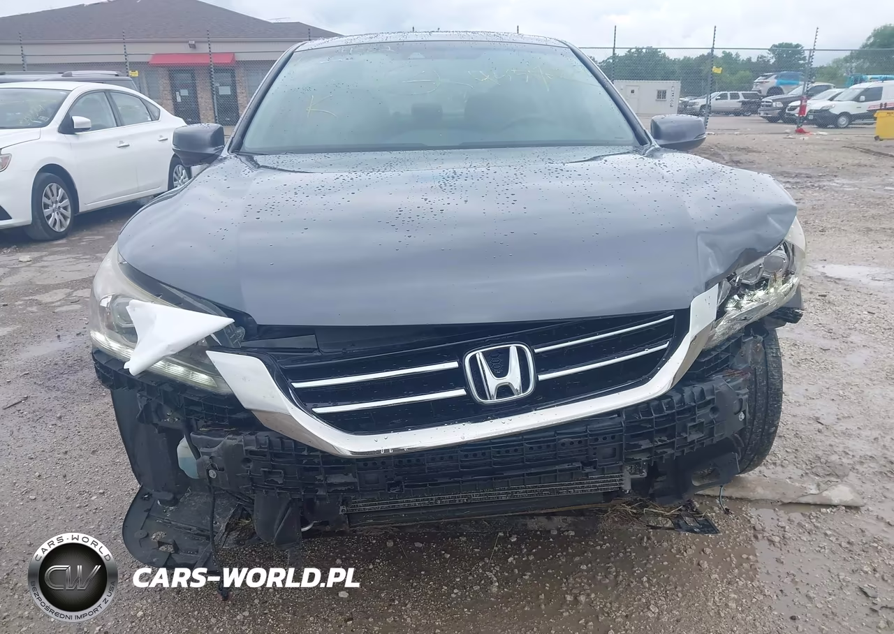 2013 Honda Accord Touring VIN:1HGCR3F97DA033301 - 12