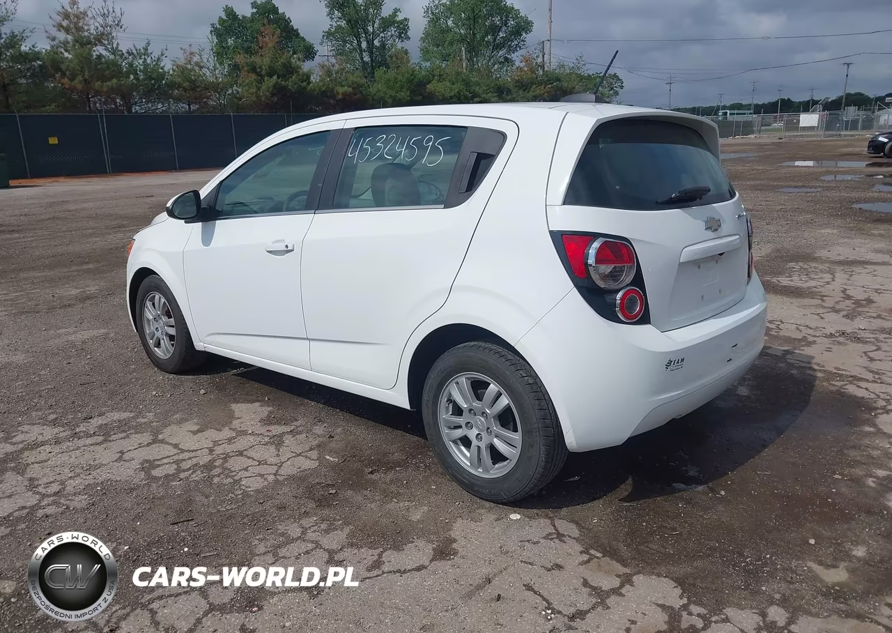 2015 Chevrolet Sonic Lt Auto VIN:1G1JC6SH5F4159396 - 3