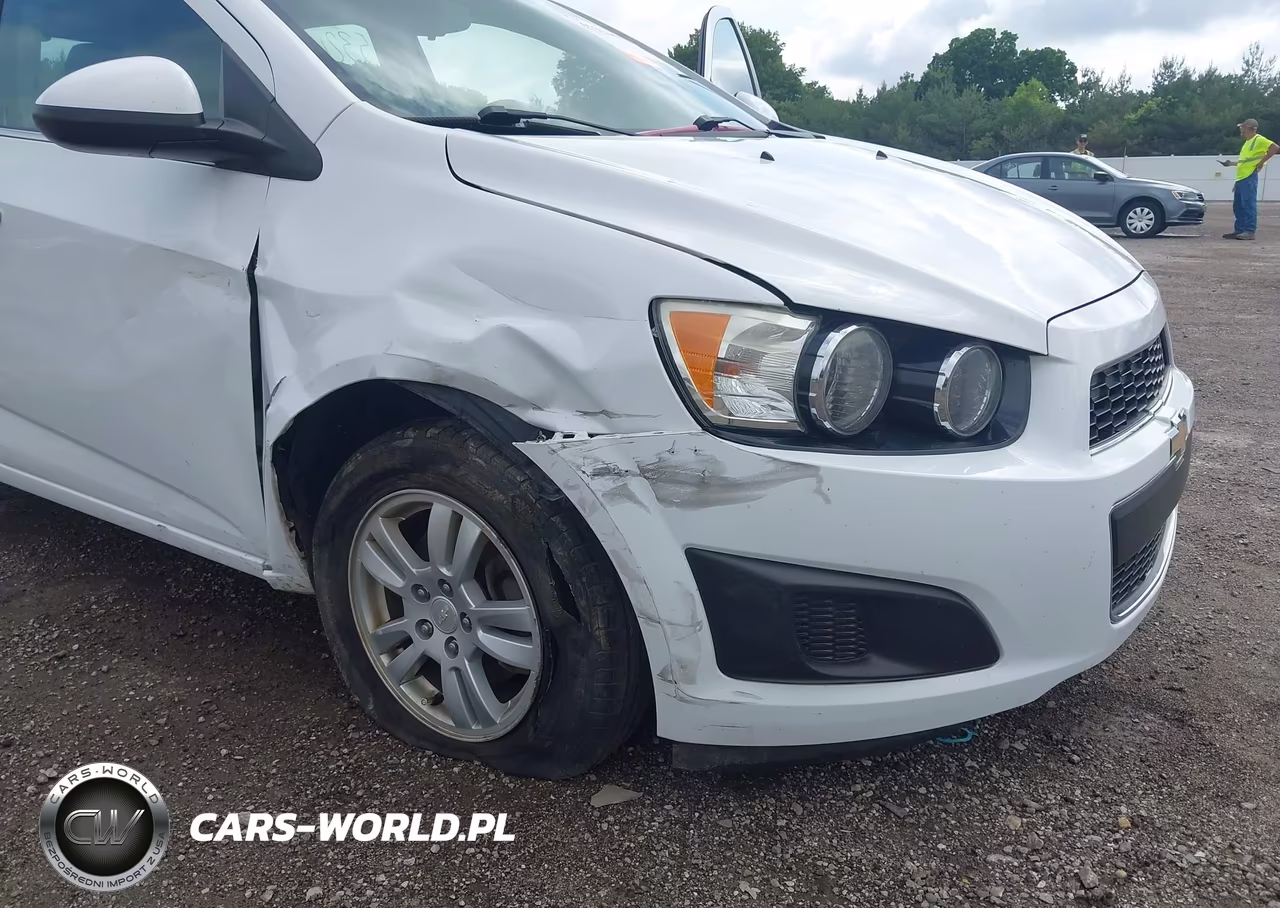 2015 Chevrolet Sonic Lt Auto VIN:1G1JC6SH5F4159396 - 6