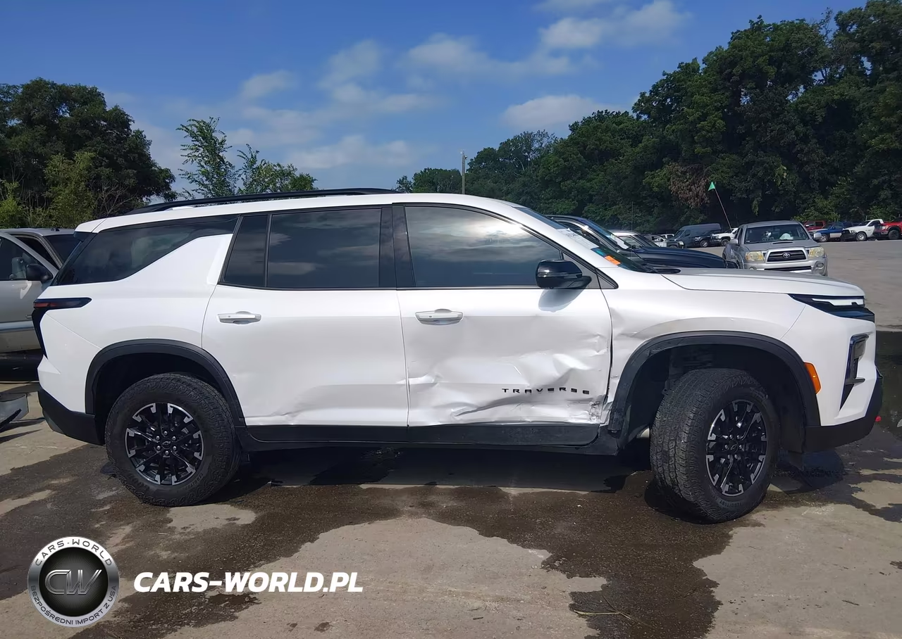 2024 Chevrolet Traverse Awd Z71 VIN:1GNEVJKS0RJ202847 - 13