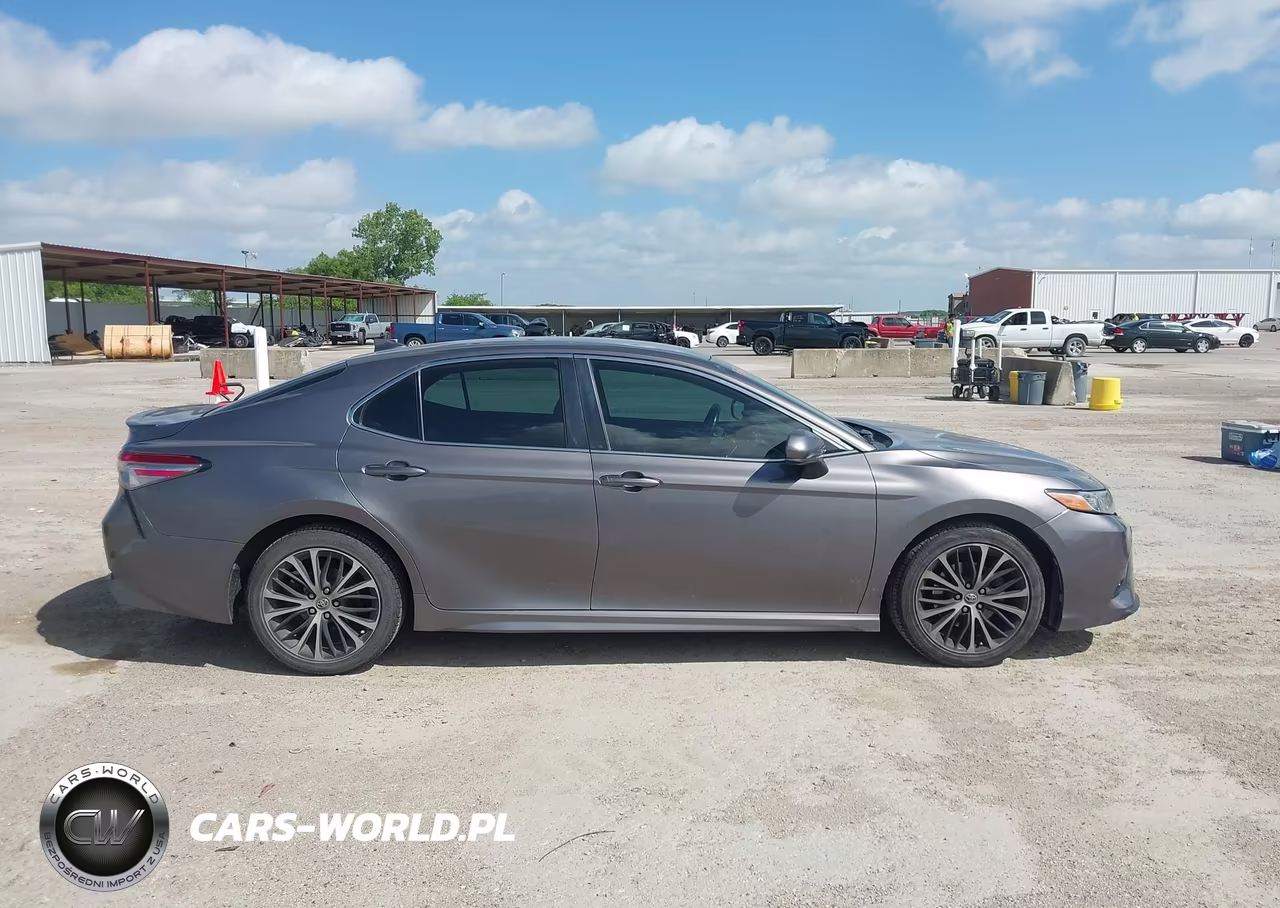 2019 Toyota Camry Se VIN:4T1B11HK6KU721870 - 13