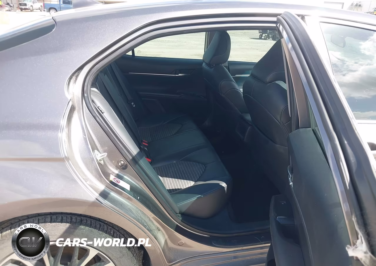 2019 Toyota Camry Se VIN:4T1B11HK6KU721870 - 8