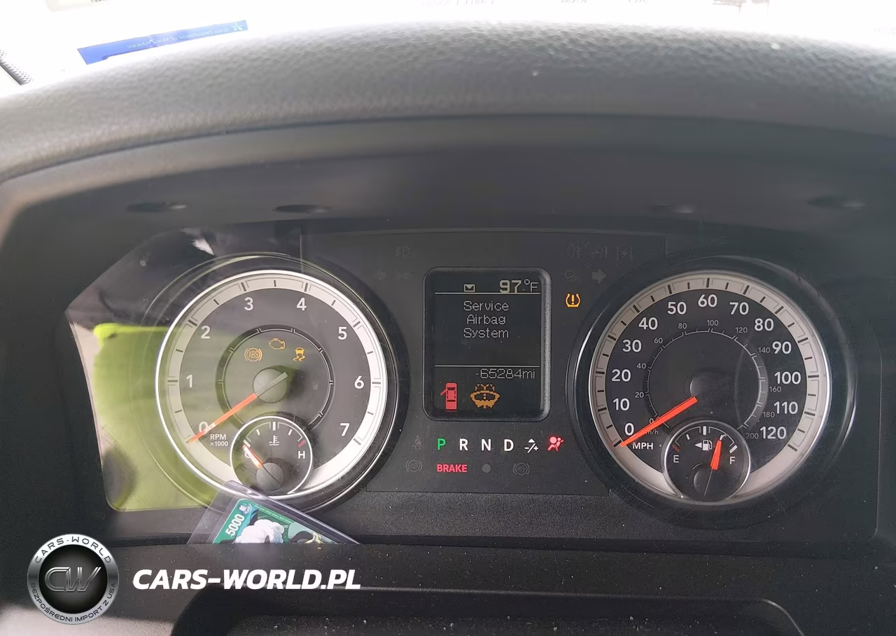 2019 Ram 1500 Classic Express 4X2 6'4 Box VIN:3C6JR6AG6KG729988 - 7