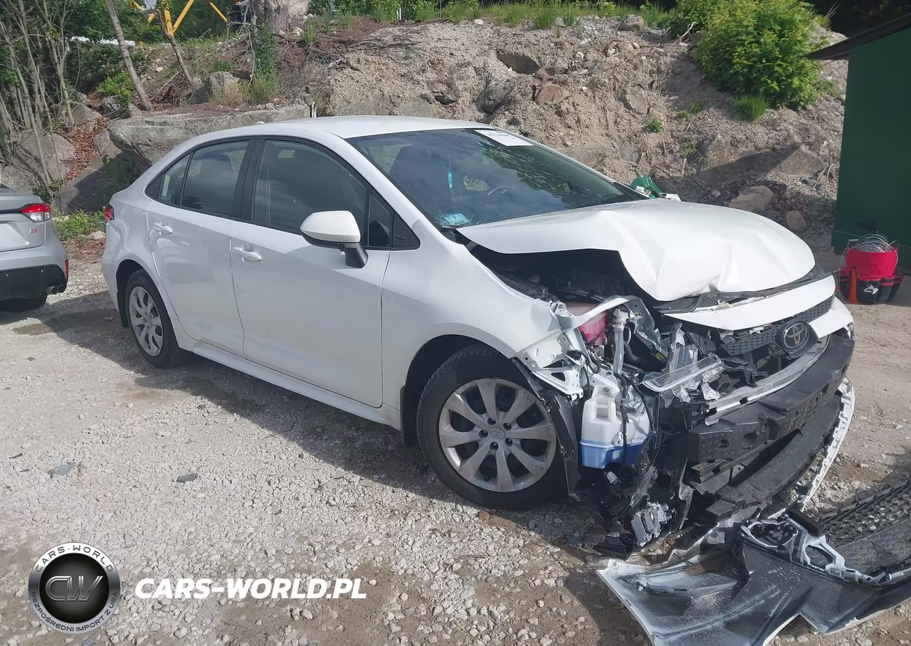 2022 Toyota Corolla Le – zdjęcie 1 z 21