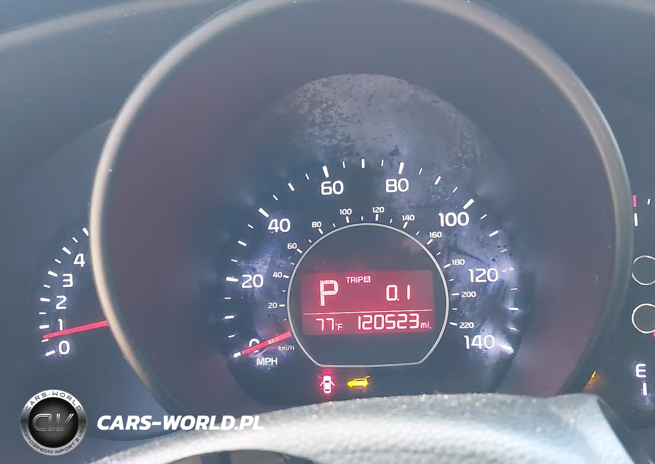 2018 Kia Soul + VIN:KNDJP3A51J7517442 - 15