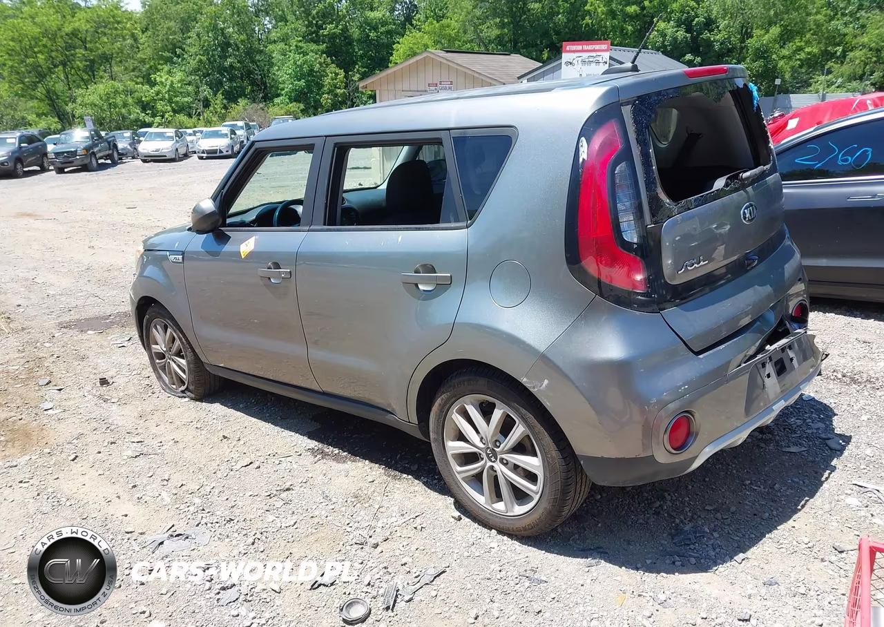 2018 Kia Soul + VIN:KNDJP3A51J7517442 - 3
