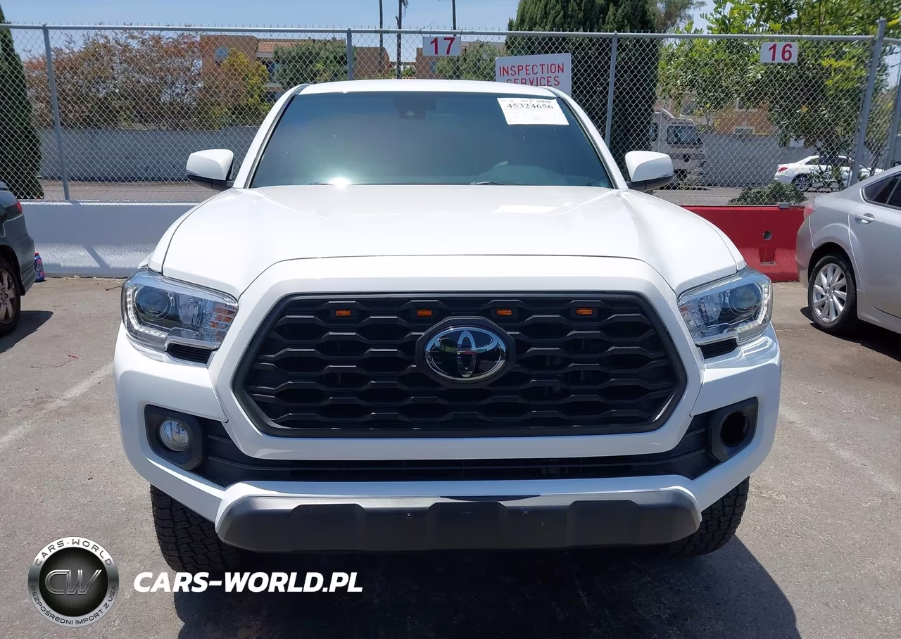 2022 Toyota Tacoma Trd Off Road VIN:3TMCZ5AN5NM520726 - 12