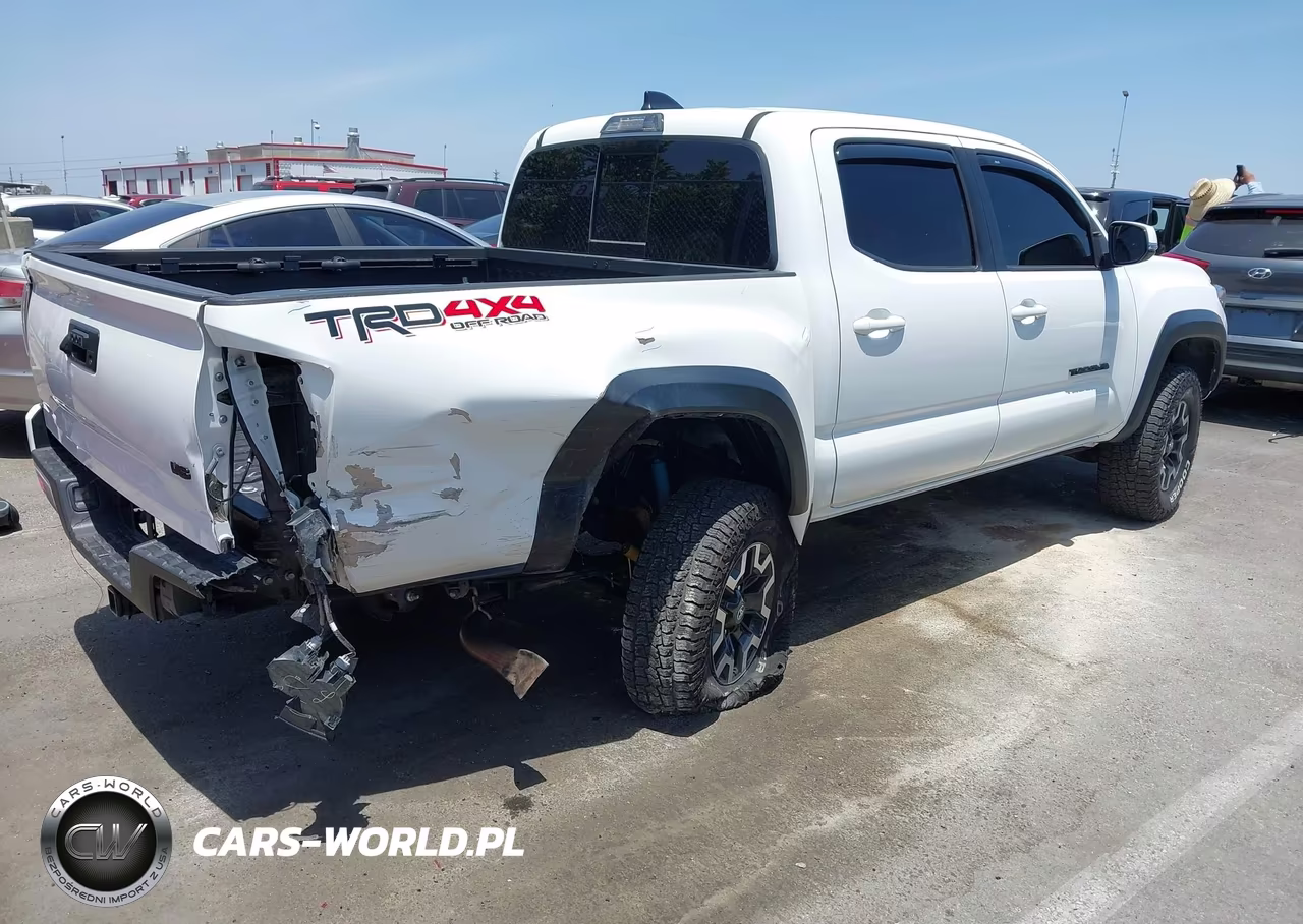 2022 Toyota Tacoma Trd Off Road VIN:3TMCZ5AN5NM520726 - 4