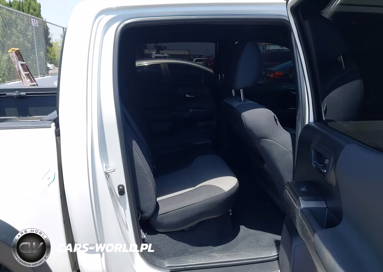 2022 Toyota Tacoma Trd Off Road VIN:3TMCZ5AN5NM520726 - 8