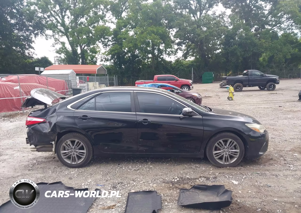 2015 Toyota Camry Se VIN:4T1BF1FK5FU035457 - 14
