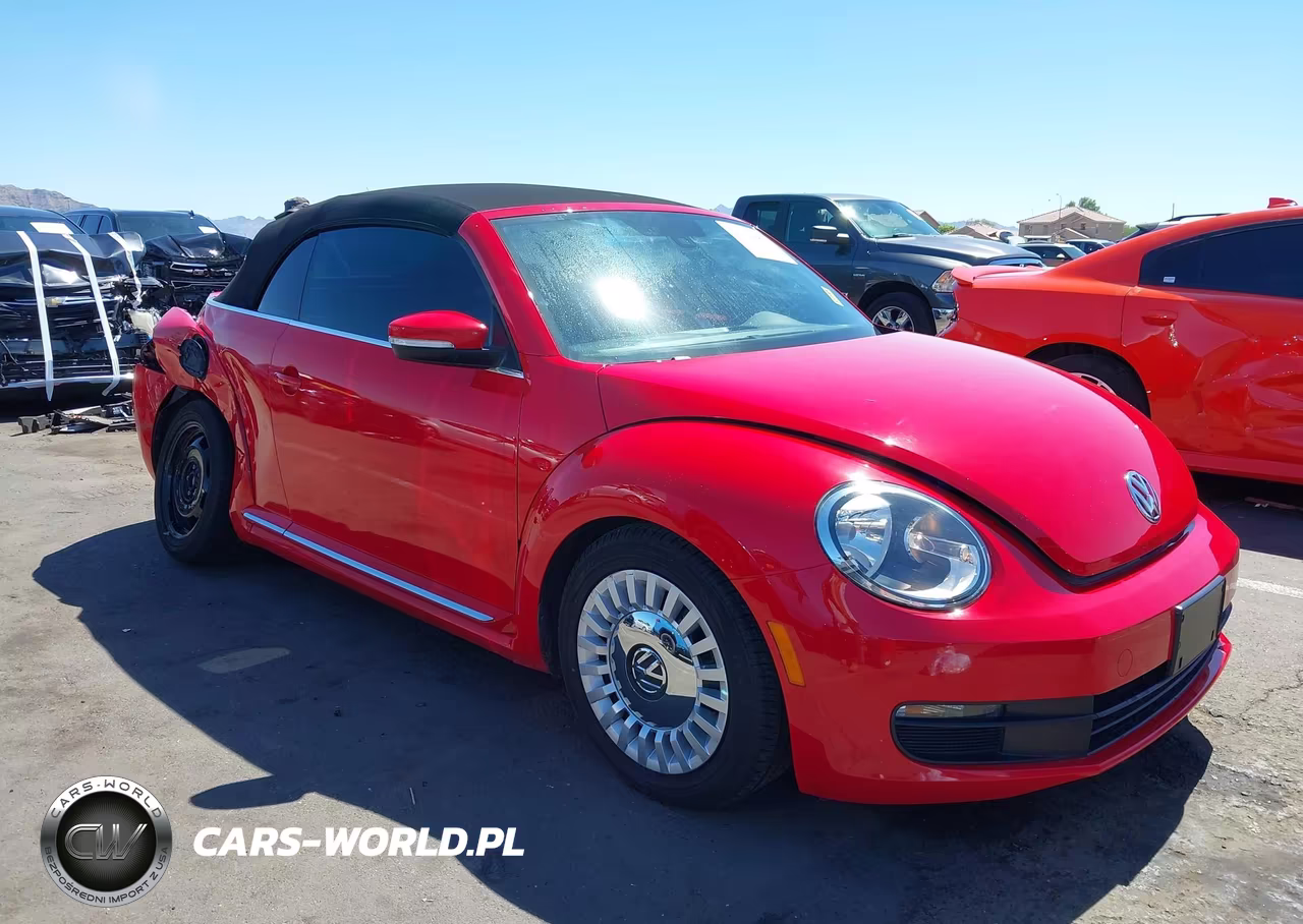 2016 Volkswagen Beetle 1.8T S – zdjęcie 1 z 16