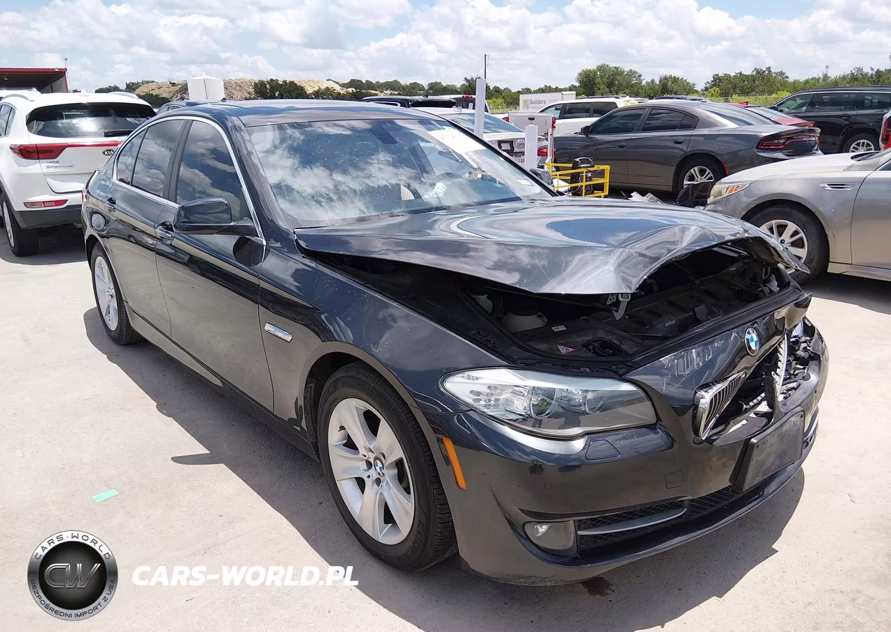 2013 BMW 528I