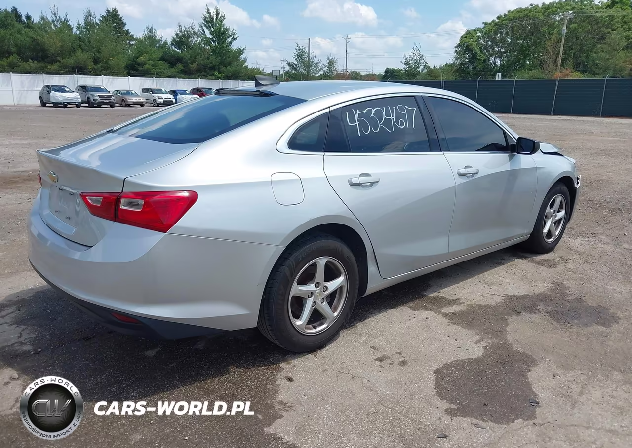 2018 Chevrolet Malibu 1Ls VIN:1G1ZB5ST1JF264583 - 4