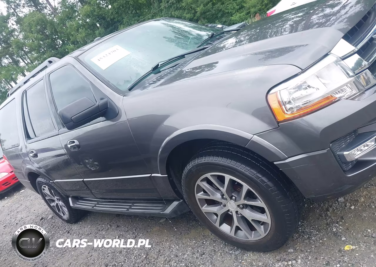 2015 Ford Expedition Xlt VIN:1FMJU1HT2FEF49025 - 13