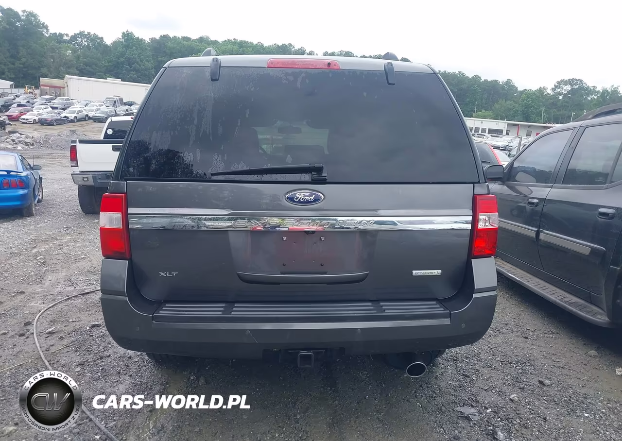 2015 Ford Expedition Xlt VIN:1FMJU1HT2FEF49025 - 16