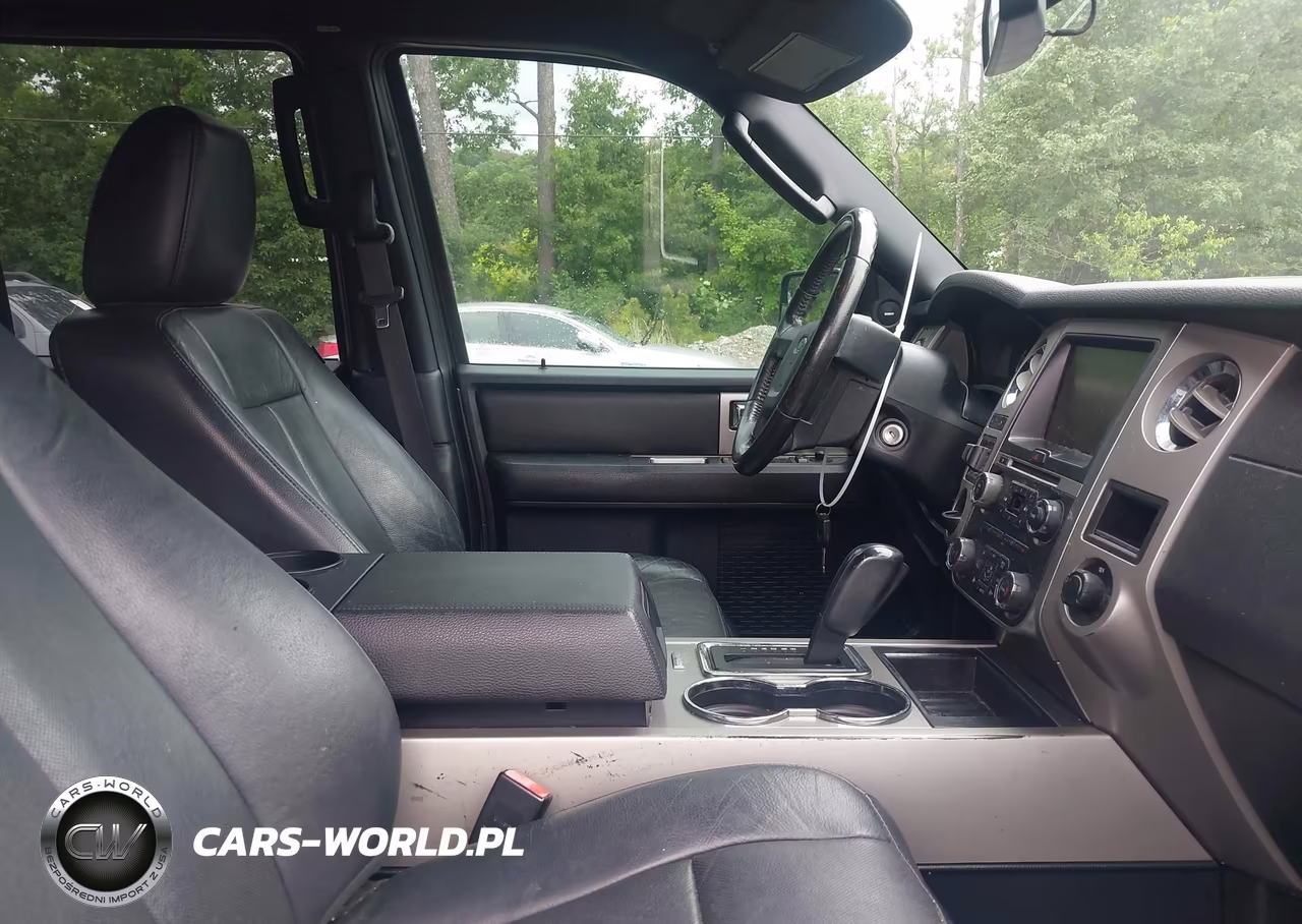 2015 Ford Expedition Xlt VIN:1FMJU1HT2FEF49025 - 5