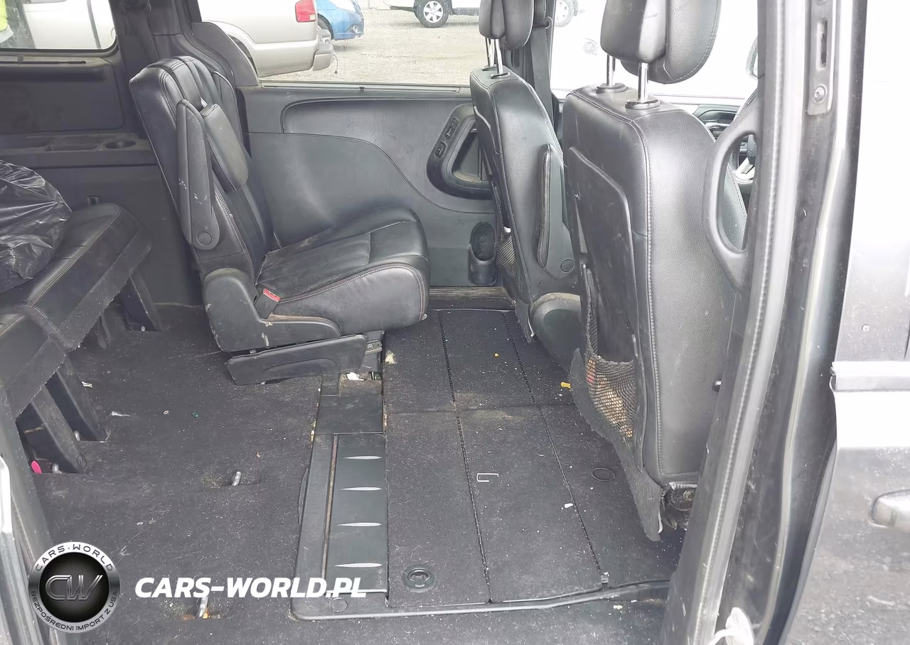 2012 Dodge Grand Caravan R-T VIN:2C4RDGEG9CR359741 - 8