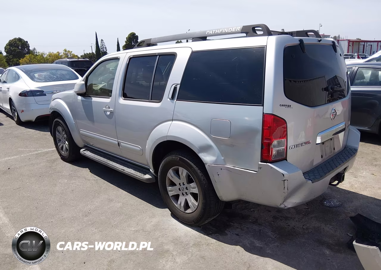 2006 Nissan Pathfinder Le VIN:5N1AR18U06C650425 - 3