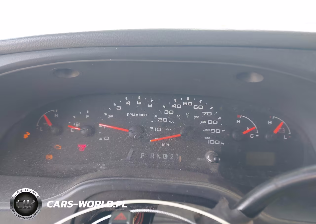 2004 Ford E-350 Cutaway Standard VIN:1FDWE35L84HA03604 - 5