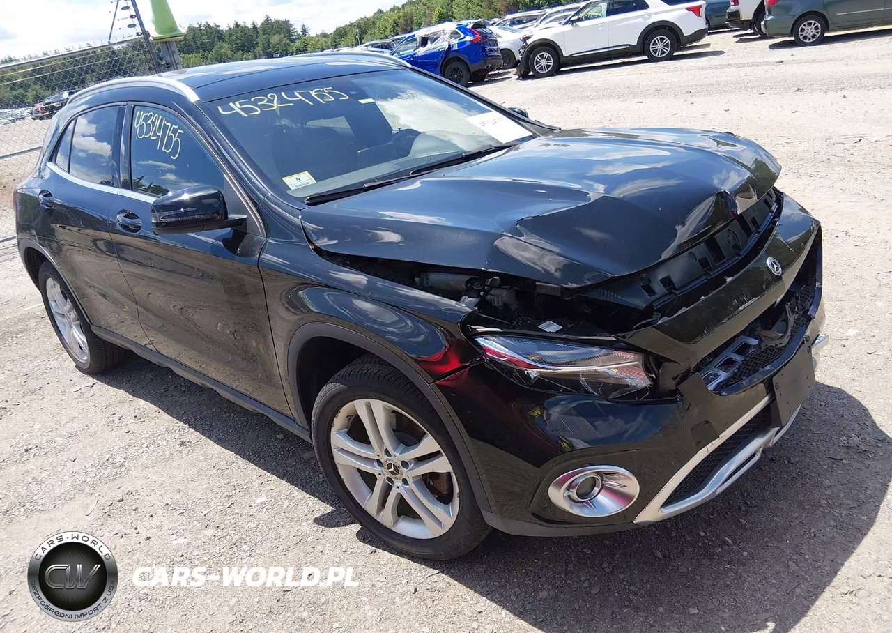 2020 Mercedes-Benz Gla 250 4Matic – zdjęcie 1 z 16