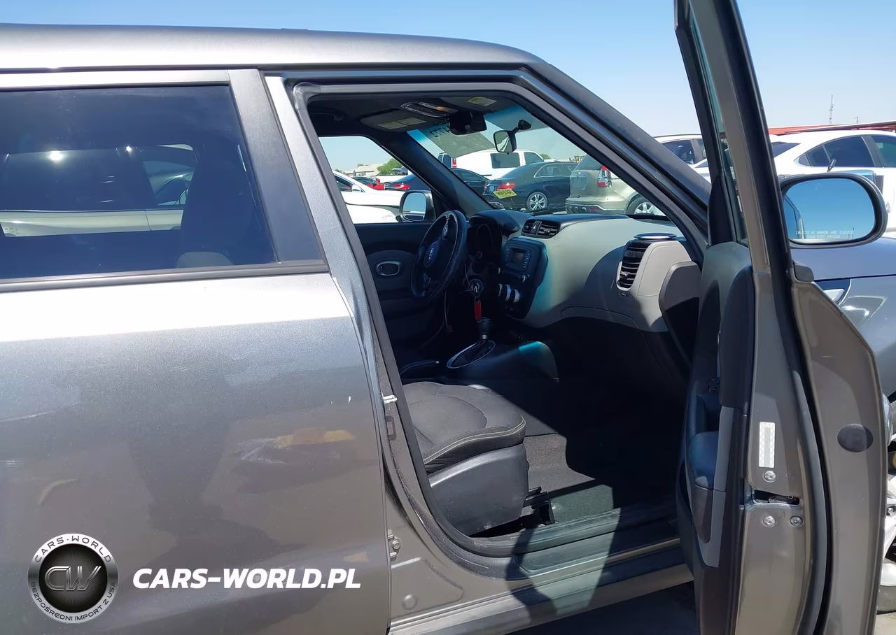 2014 Kia Soul + VIN:KNDJP3A59E7076830 - 5
