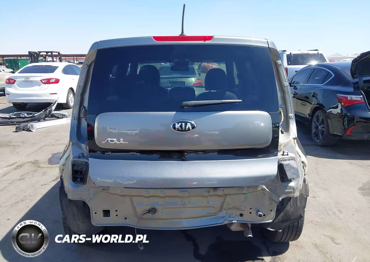 2014 Kia Soul + VIN:KNDJP3A59E7076830 - 6