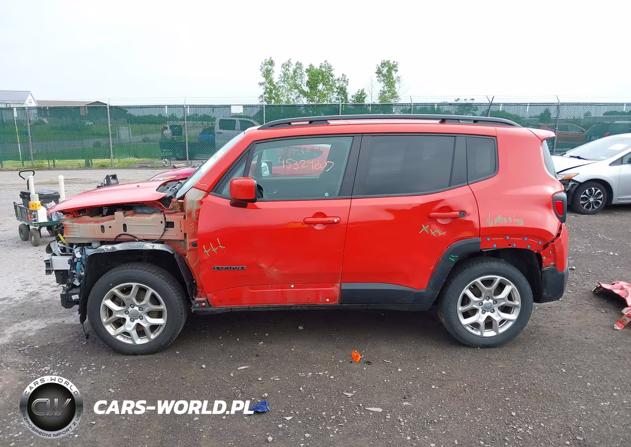 2018 Jeep Renegade Latitude 4X4 VIN:ZACCJBBB8JPG99846 - 15