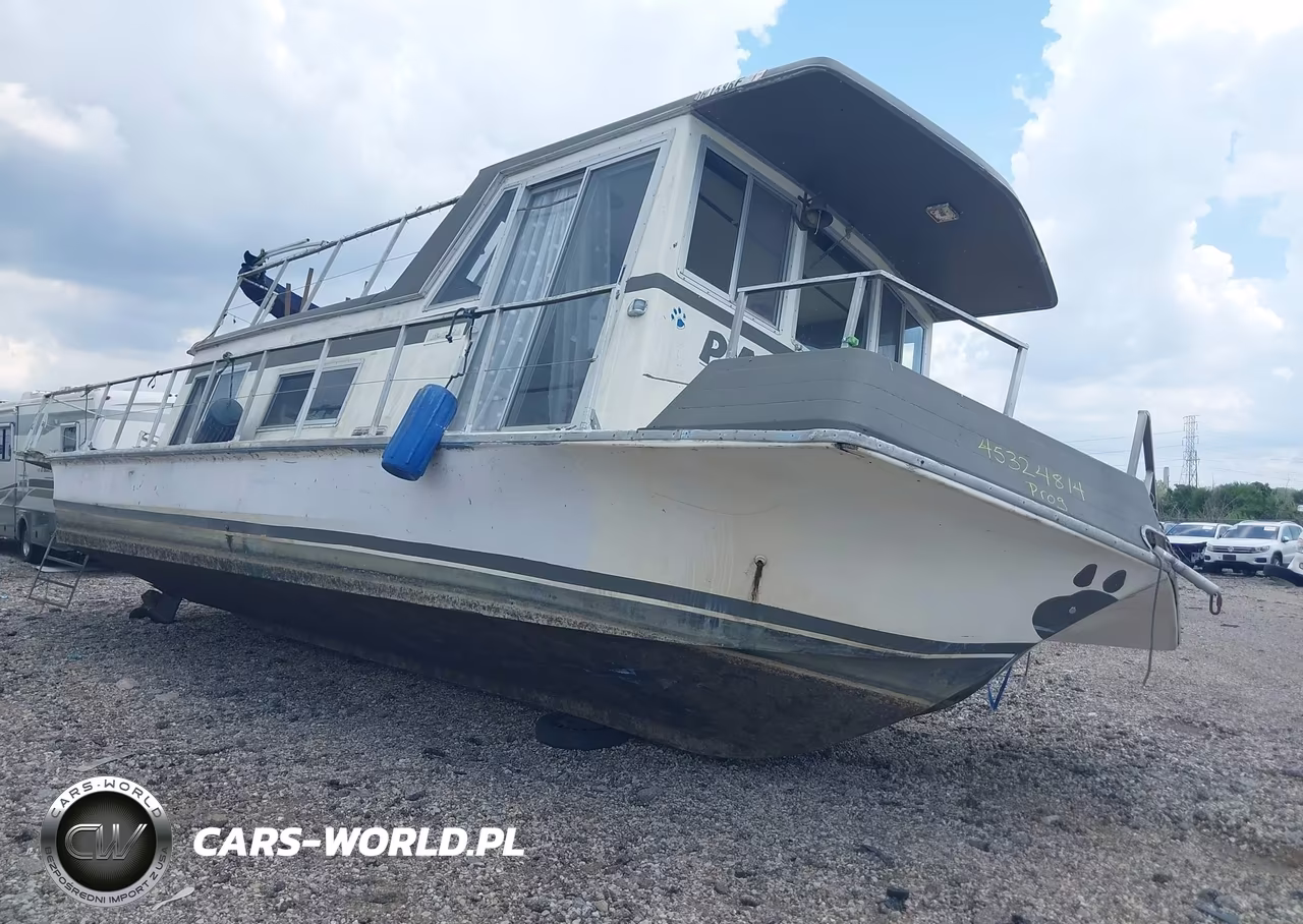 1973 Nautaline House Boat