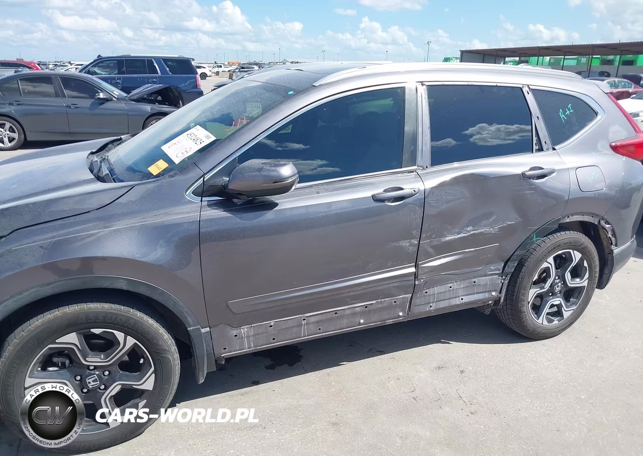 2018 Honda Cr-V Touring VIN:7FARW1H98JE021488 - 6
