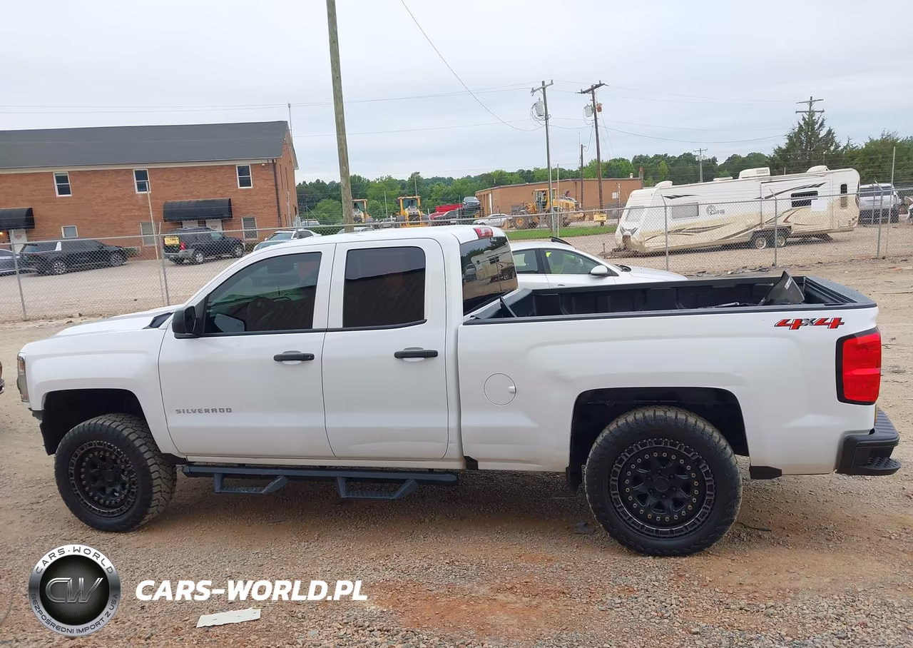 2018 Chevrolet Silverado 1500 Work Truck VIN:1GCVKNEH2JZ353090 - 14