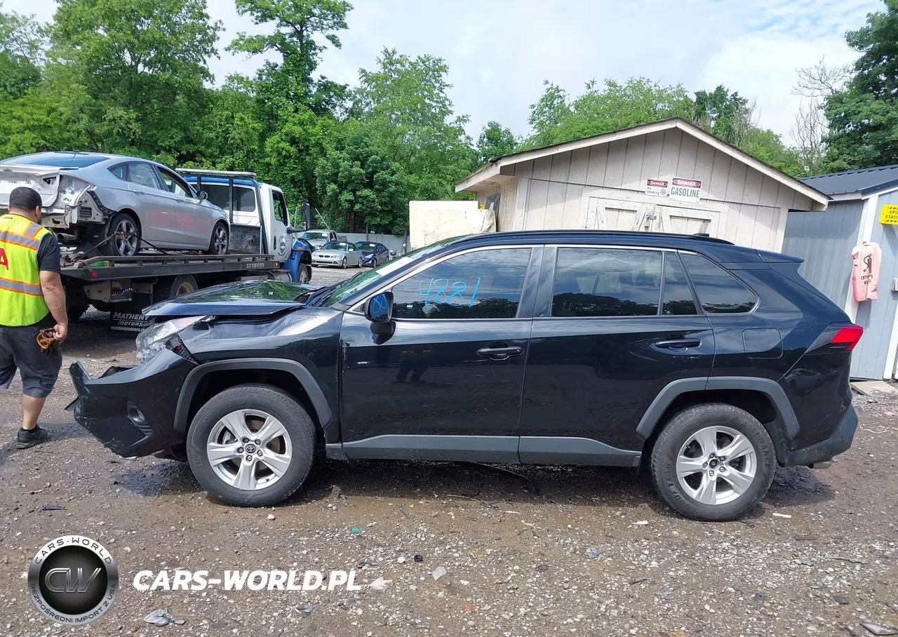 2021 Toyota Rav4 Xle VIN:2T3P1RFV3MC243842 - 14