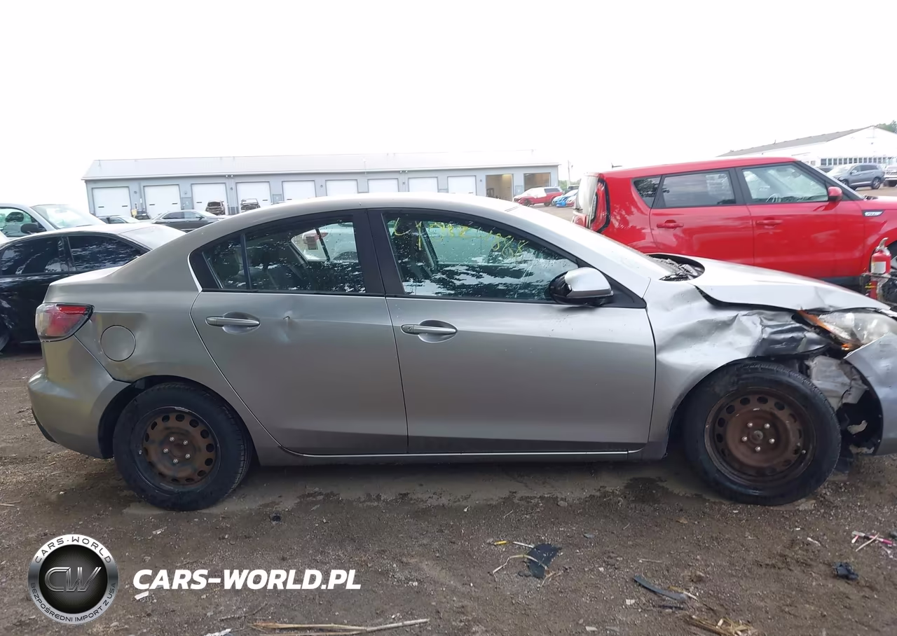 2011 Mazda Mazda3 I Sport VIN:JM1BL1UF9B1369540 - 13