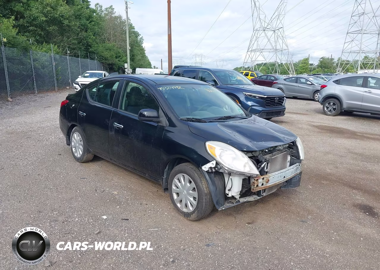 2012 Nissan Versa 1.6 Sv