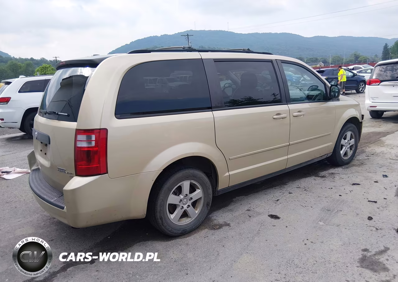 2010 Dodge Grand Caravan Hero VIN:2D4RN3D15AR426757 - 4