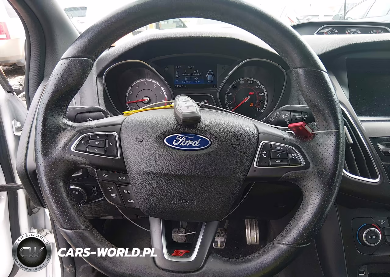 2018 Ford Focus St VIN:1FADP3L90JL281621 - 11