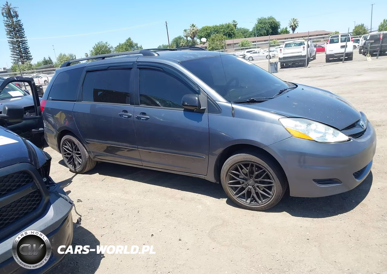 2008 Toyota Sienna Le VIN:5TDZK23C68S125385 - 13