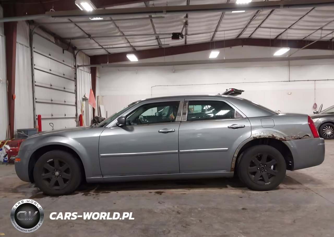 2007 Chrysler 300 Touring VIN:2C3KA53G17H742929 - 14