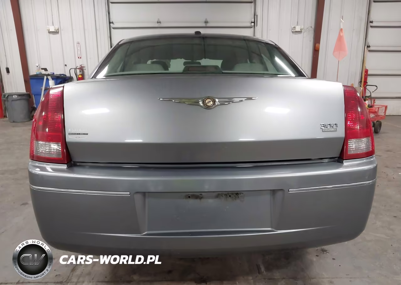2007 Chrysler 300 Touring VIN:2C3KA53G17H742929 - 16