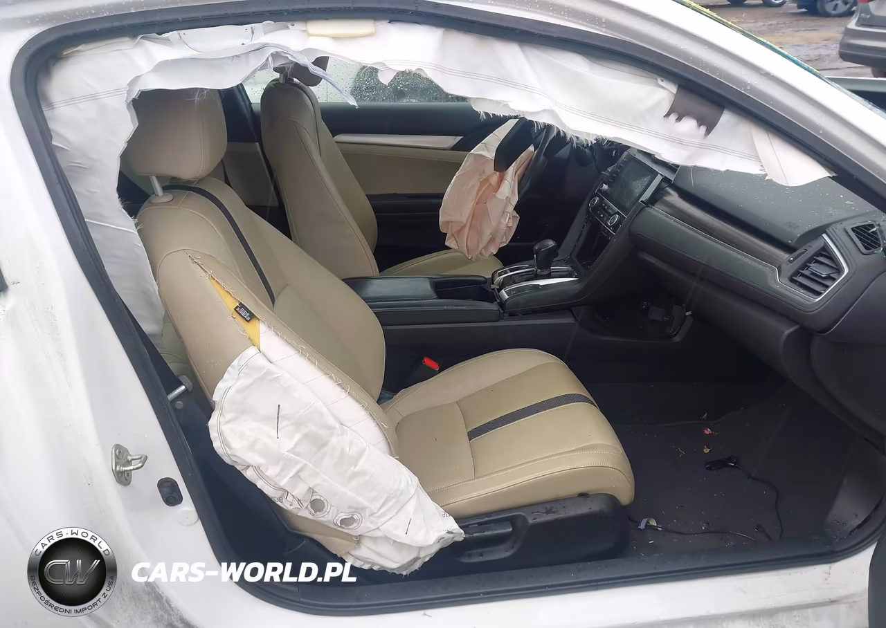 2019 Honda Civic Touring VIN:2HGFC3B93KH355971 - 5