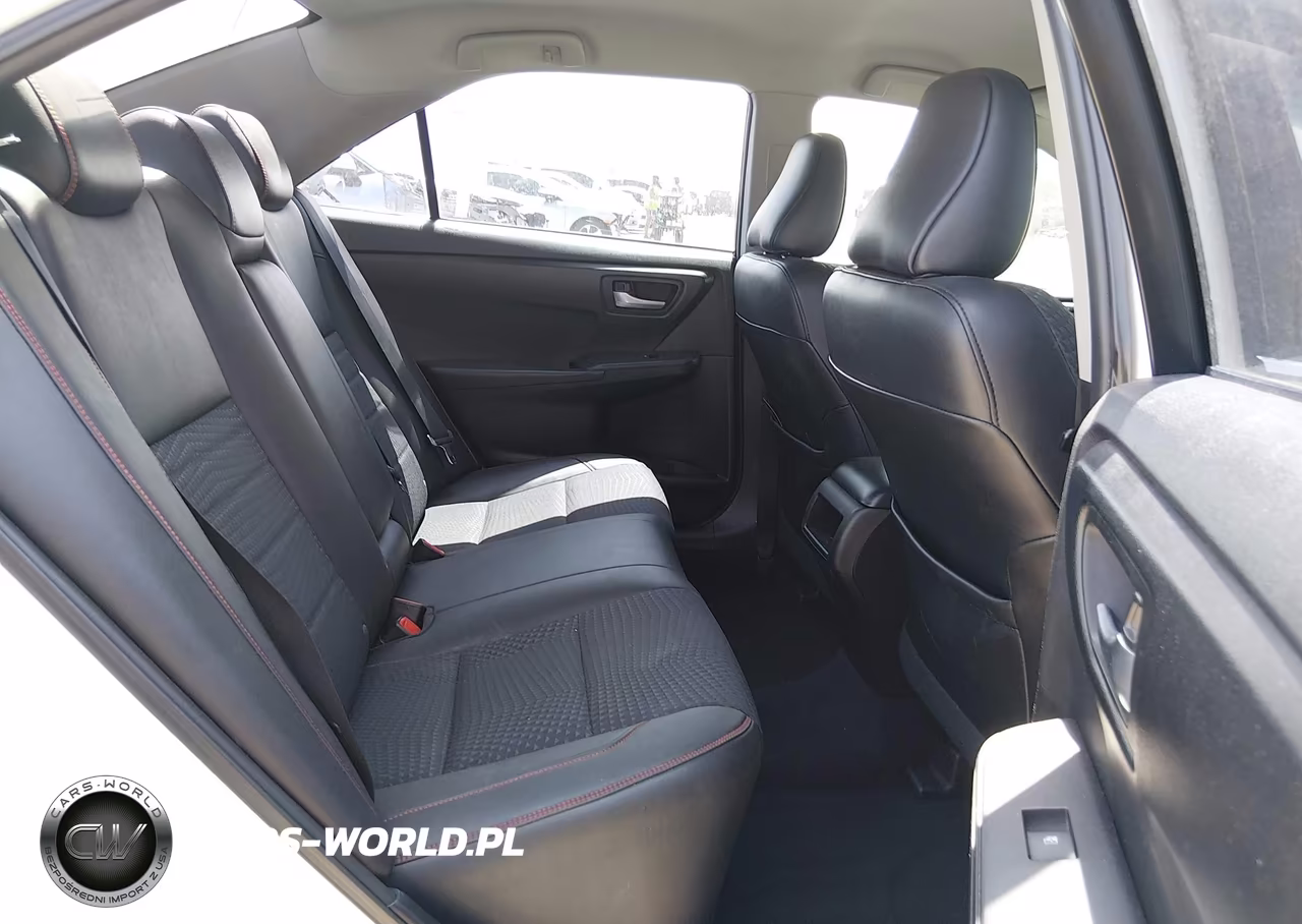 2015 Toyota Camry Se VIN:4T1BF1FK1FU044110 - 8