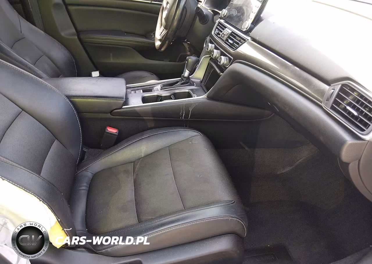 2018 Honda Accord Sport VIN:1HGCV1F39JA166598 - 5