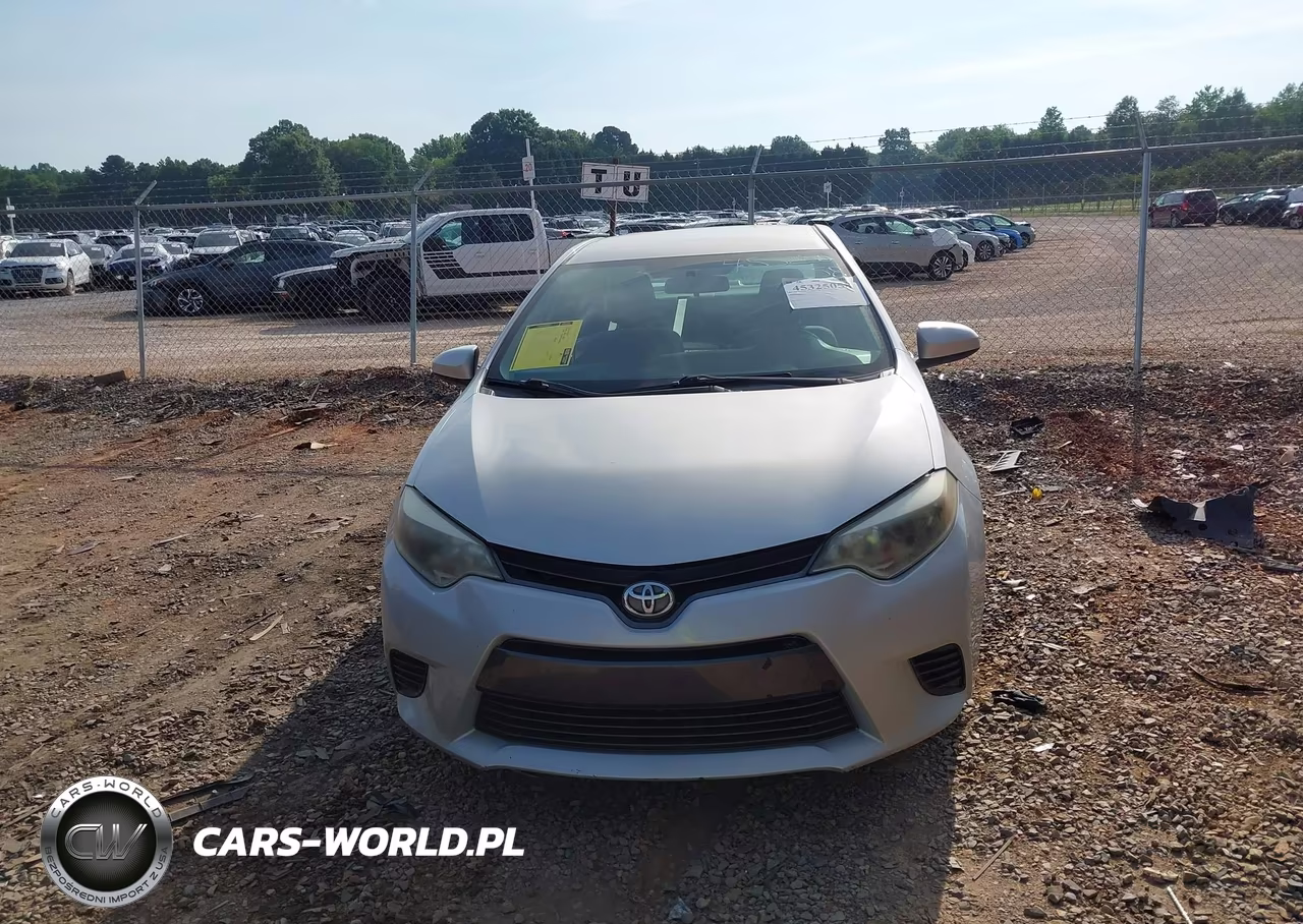 2016 Toyota Corolla Le VIN:2T1BURHE1GC590663 - 12