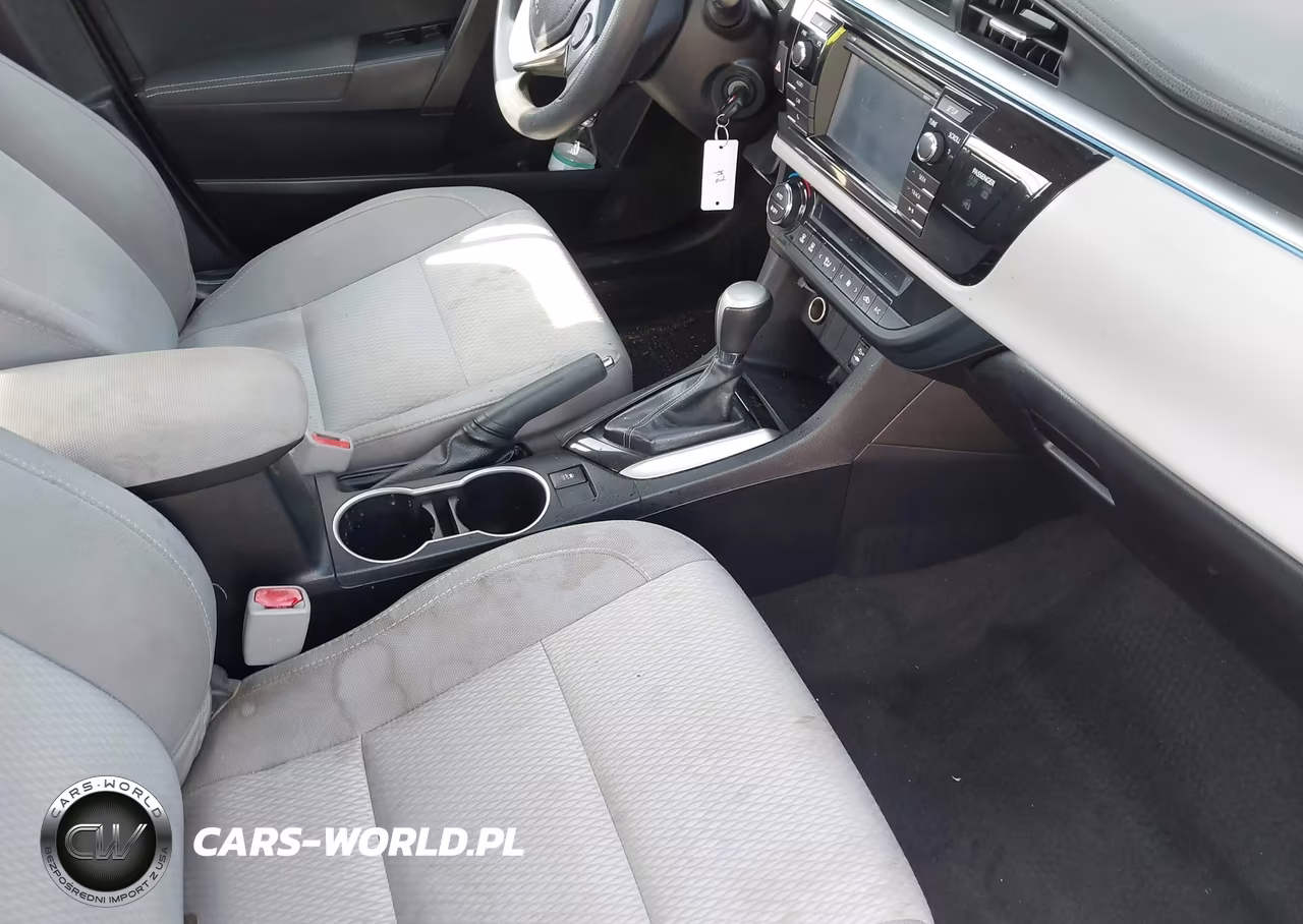 2016 Toyota Corolla Le VIN:2T1BURHE1GC590663 - 5
