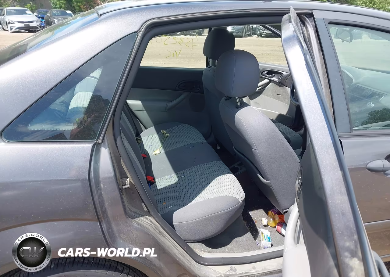 2006 Ford Focus Zx4 VIN:1FAFP34N66W194106 - 8