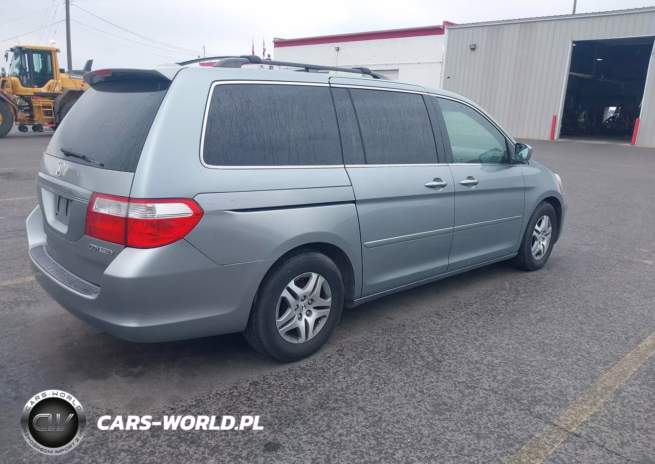 2005 Honda Odyssey Ex-L VIN:5FNRL38725B131084 - 4