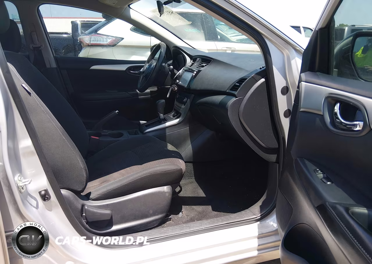 2019 Nissan Sentra S VIN:3N1AB7AP8KY455192 - 5