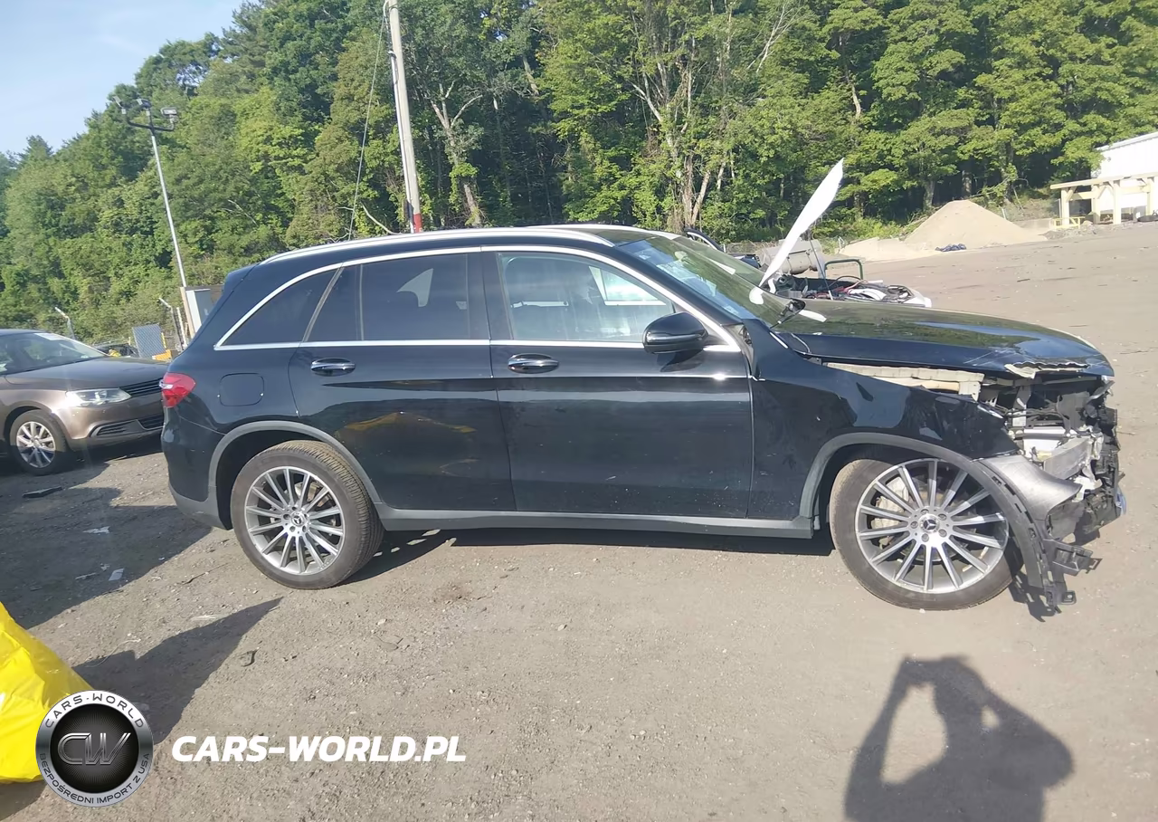 2018 Mercedes-Benz Glc 300 4Matic VIN:WDC0G4KB3JV107804 - 13