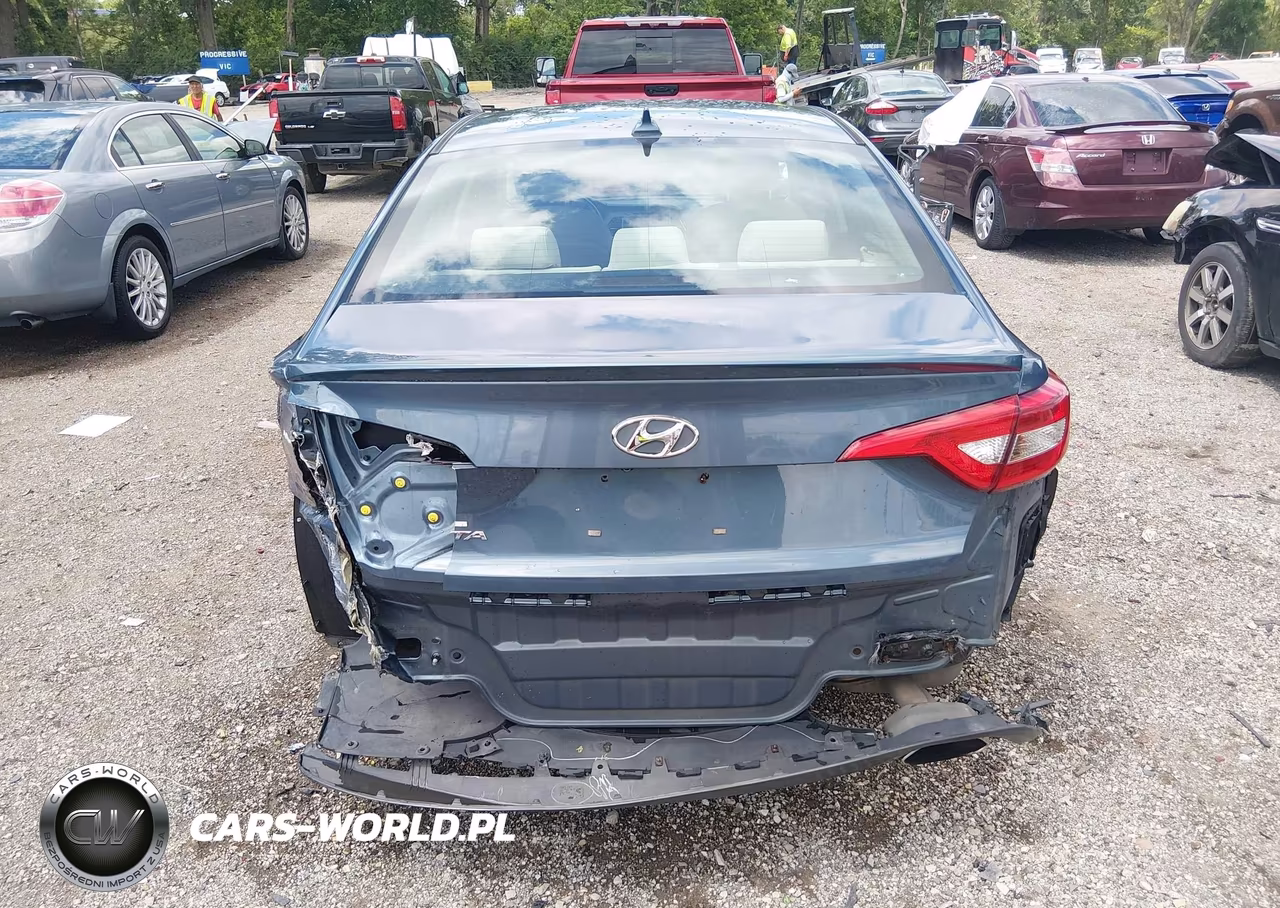 2016 Hyundai Sonata Se VIN:5NPE24AF1GH275271 - 17