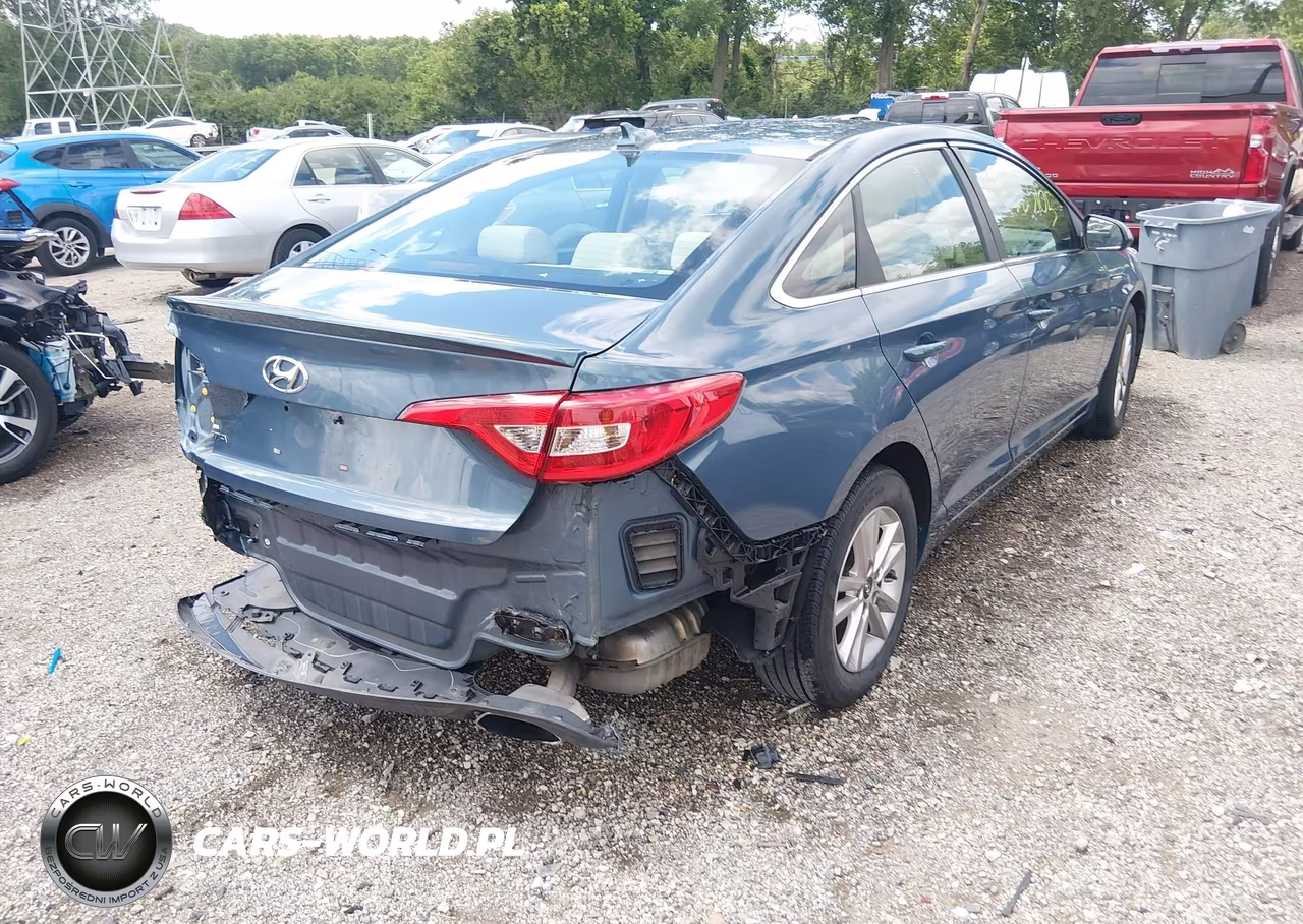 2016 Hyundai Sonata Se VIN:5NPE24AF1GH275271 - 4